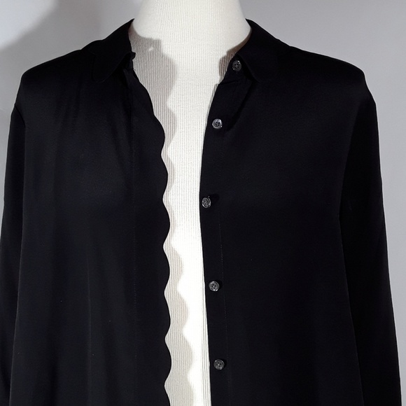 Banana Republic elegant button up black silk shirt - Picture 5 of 6
